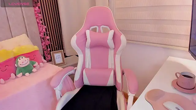 Snapshot of tamy_xoo chatting on 23, 11, 2025 tamy xoo online show from 23, 11, 2025