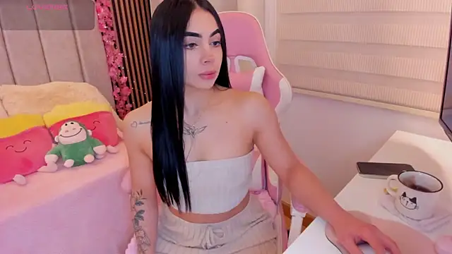 Snapshot of tamy_xoo chatting on 5, 12, 2025 tamy xoo online show from 5, 12, 2025