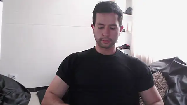 Snapshot of hairyncuteass chatting on 25, 1, 2025 hairyncuteass online show from 25, 1, 2025