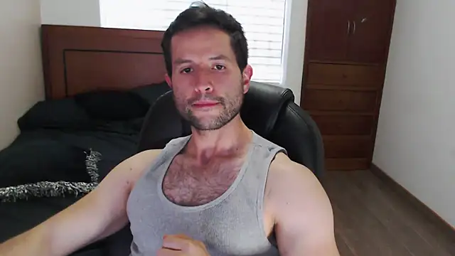 Snapshot of hairyncuteass chatting on 1, 2, 2025 hairyncuteass online show from 1, 2, 2025