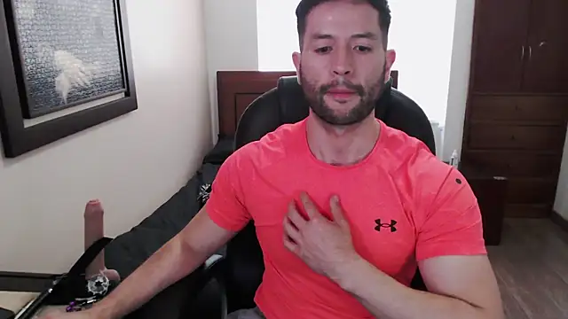 Snapshot of hairyncuteass chatting on 11, 2, 2025 hairyncuteass online show from 11, 2, 2025