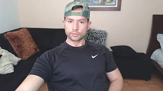 Snapshot of hairyncuteass chatting on 21, 2, 2025 hairyncuteass online show from 21, 2, 2025