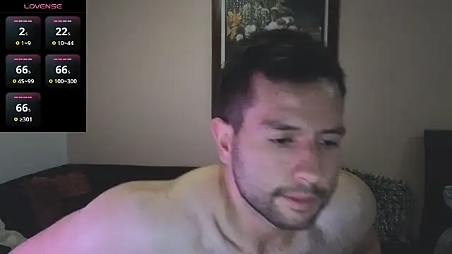 Snapshot of hairyncuteass chatting on 8, 3, 2025 hairyncuteass online show from 8, 3, 2025