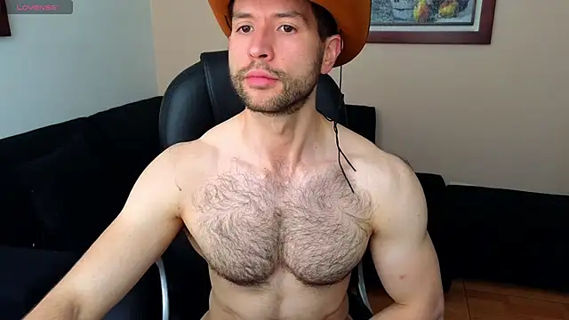 Snapshot of hairyncuteass chatting on 8, 10, 2025 hairyncuteass online show from 8, 10, 2025