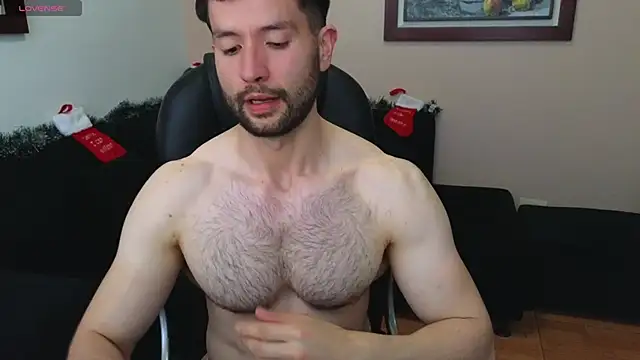 Snapshot of hairyncuteass chatting on 15, 12, 2025 hairyncuteass online show from 15, 12, 2025