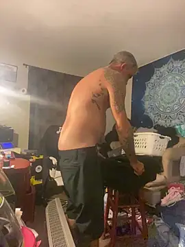 1badfucka online show from 5, 10, 2025