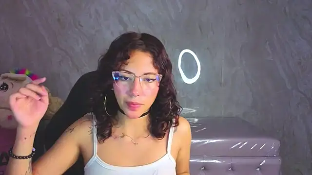 zoe ch  online show from 10, 7, 2026