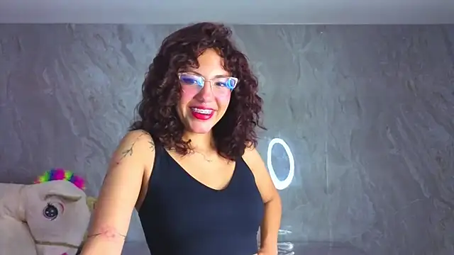 zoe ch  online show from 18, 7, 2026