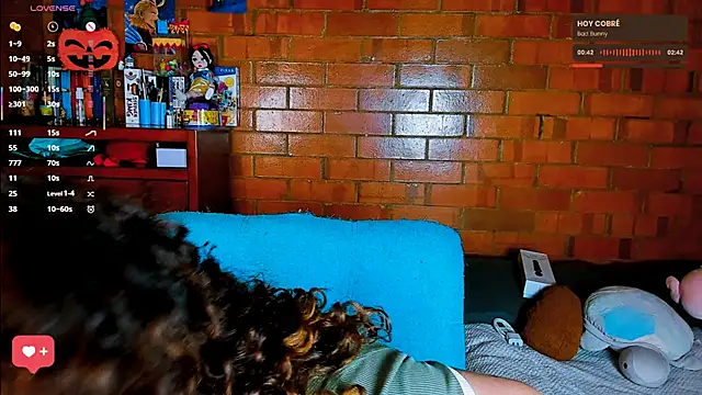 Snapshot of Annycolin_ chatting on 11, 11, 2025 Annycolin online show from 11, 11, 2025