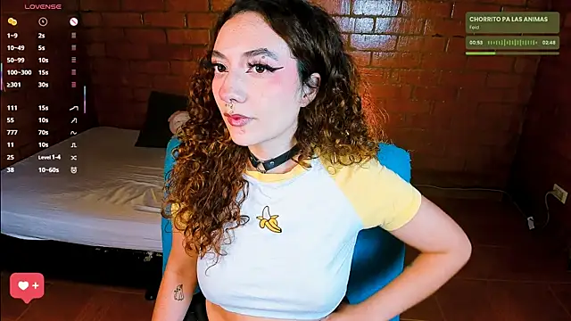 Snapshot of Annycolin_ chatting on 19, 11, 2025 Annycolin online show from 19, 11, 2025