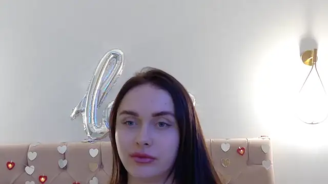 Lilliana Moon online show from 27, 2, 2025