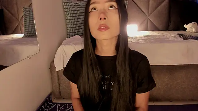 SabrinaSpell  online show from 14, 11, 2025