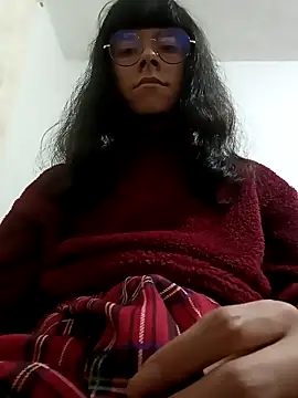 Snapshot of ChloeRaccoon chatting on 13, 11, 2025 ChloeRaccoon online show from 13, 11, 2025