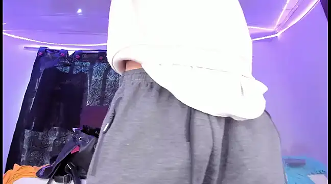 Ethan Boyy online show from 22, 1, 2025