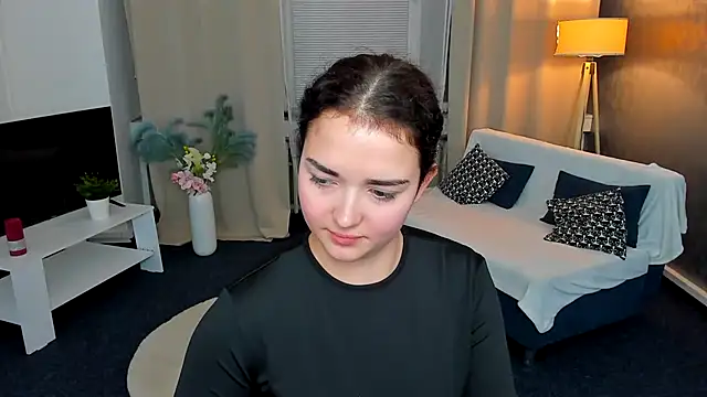 AmeliaLoveee online show from 19, 1, 2025