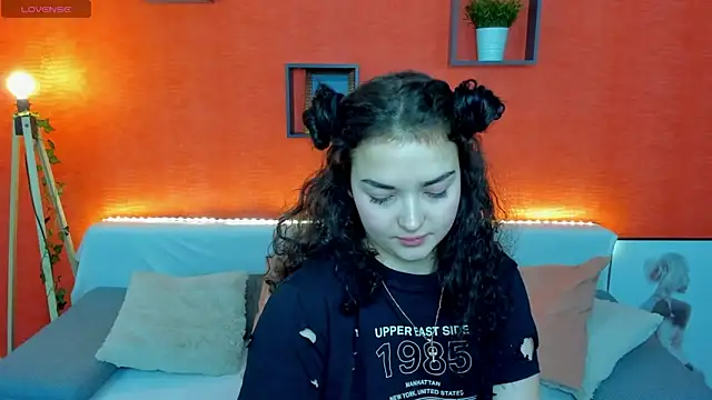 AmeliaLoveee online show from 29, 1, 2025