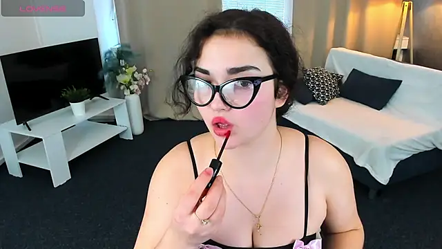 AmeliaLoveee online show from 1, 2, 2025