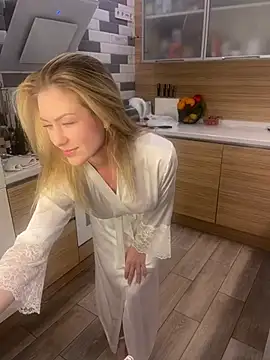 Miroslavadzm1 online show from 10, 2, 2026