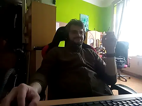 Snapshot of stary-w-kalesonach chatting on 10, 2, 2025 stary-w-kalesonach online show from 10, 2, 2025