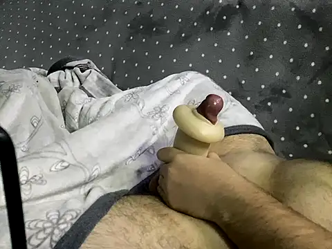 Snapshot of kzzix chatting on 25, 10, 2025 kzzix online show from 25, 10, 2025