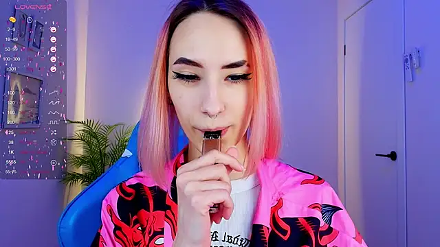 Snapshot of Kar1_na_ chatting on 5, 3, 2025 Kar1 na  online show from 5, 3, 2025