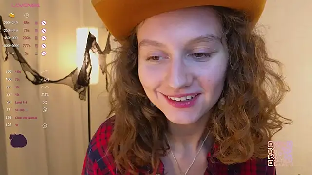 Leya Curly online show from 31, 10, 2025