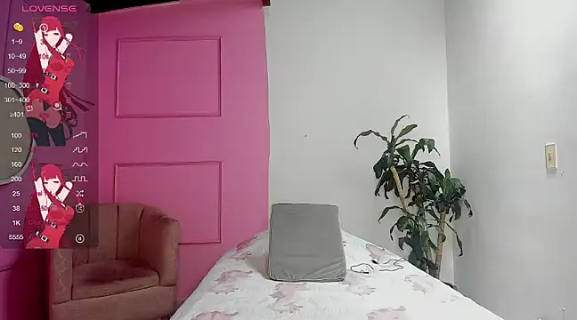 Snapshot of Missangeldust16 chatting on 16, 1, 2025 Missangeldust16 online show from 16, 1, 2025