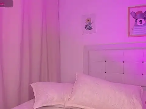 Snapshot of Missangeldust16 chatting on 12, 2, 2025 Missangeldust16 online show from 12, 2, 2025