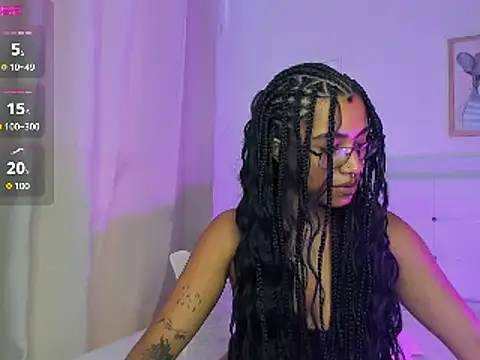 Snapshot of Missangeldust16 chatting on 18, 2, 2025 Missangeldust16 online show from 18, 2, 2025