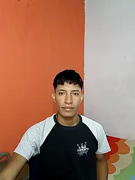 matteo rivas online show from 15, 1, 2025