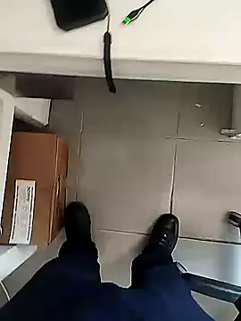 Snapshot of Jinenez chatting on 24, 9, 2025 Jinenez online show from 24, 9, 2025