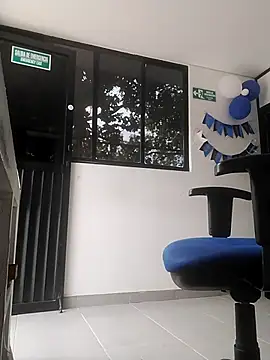 Snapshot of Jinenez chatting on 17, 10, 2025 Jinenez online show from 17, 10, 2025