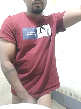 Snapshot of Chennaibull15 chatting on 23, 2, 2025 Chennaibull15 online show from 23, 2, 2025