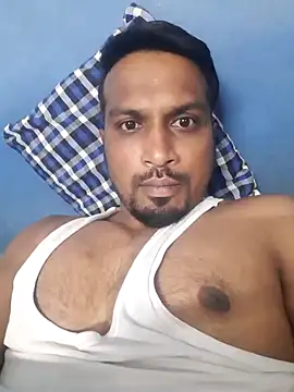 Snapshot of Chennaibull15 chatting on 26, 2, 2025 Chennaibull15 online show from 26, 2, 2025