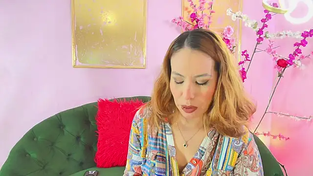 scarlette69 online show from 4, 12, 2025