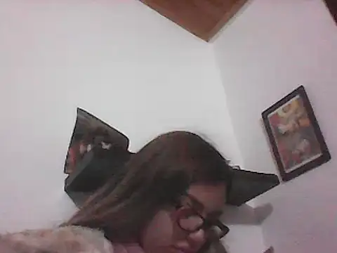 VittoriaTaylor online show from 31, 1, 2025