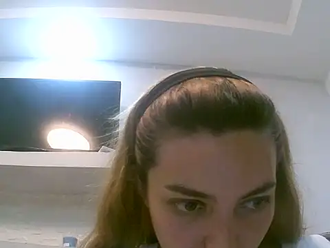 VittoriaTaylor online show from 13, 2, 2026