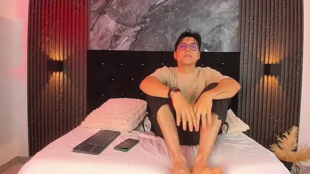 vanilla hot online show from 28, 1, 2025