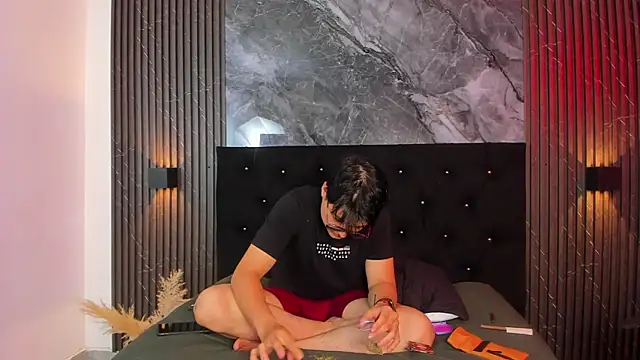 vanilla hot online show from 23, 2, 2025