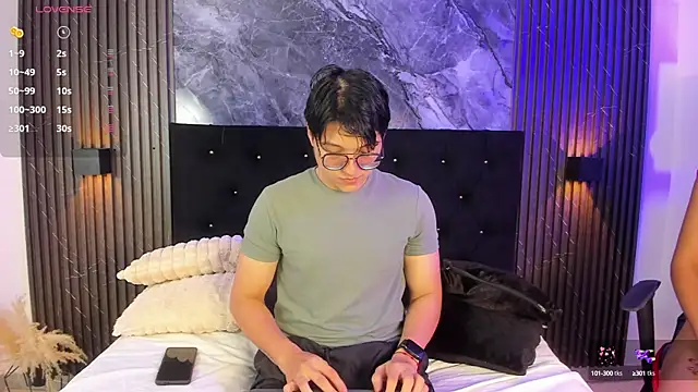 vanilla hot online show from 4, 3, 2025