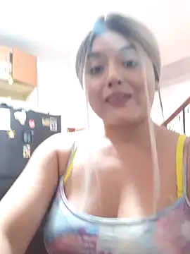 monicavictoria1301 online show from 5, 3, 2025