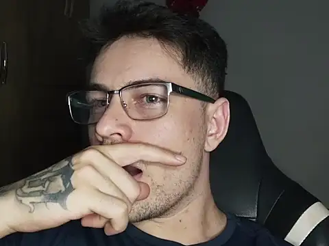 Dyllan   online show from 11, 10, 2025