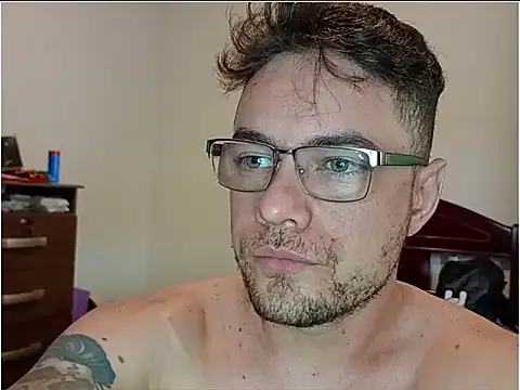 Dyllan   online show from 15, 4, 2026