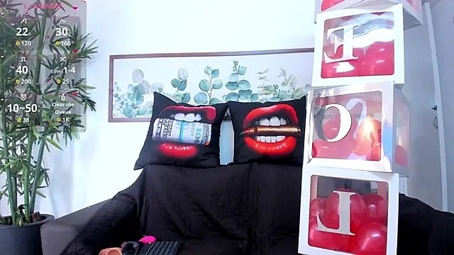 NicolettaLima online show from 14, 2, 2025