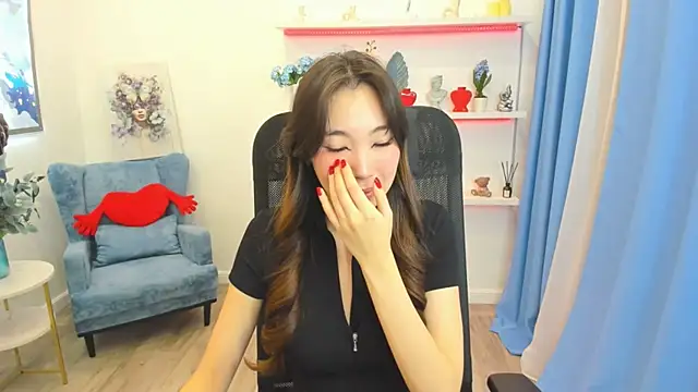 AnnaReyla online show from 6, 2, 2026