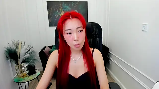 Snapshot of AnnaReyla chatting on 12, 5, 2026 AnnaReyla online show from 12, 5, 2026