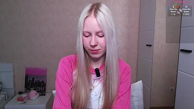 Snapshot of Mary_Kitty88 chatting on 12, 5, 2026 Mary Kitty88 online show from 12, 5, 2026