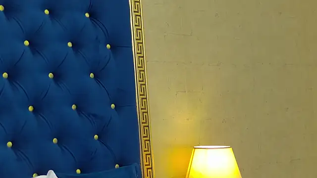 Annabellerise online show from 3, 3, 2025