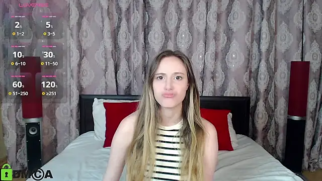 Snapshot of blondyriss chatting on 12, 2, 2025 blondyriss online show from 12, 2, 2025