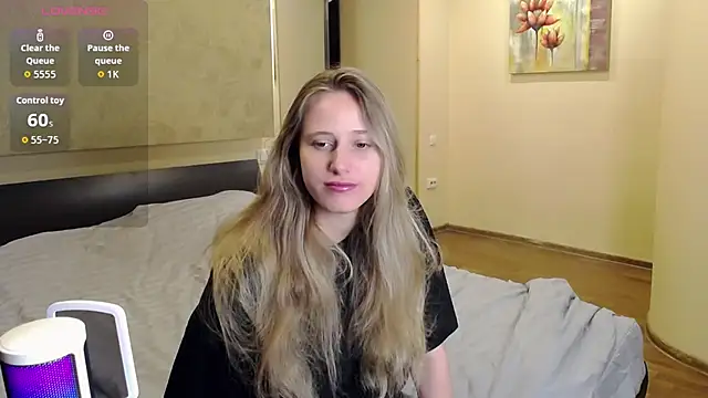 Snapshot of blondyriss chatting on 14, 9, 2025 blondyriss online show from 14, 9, 2025